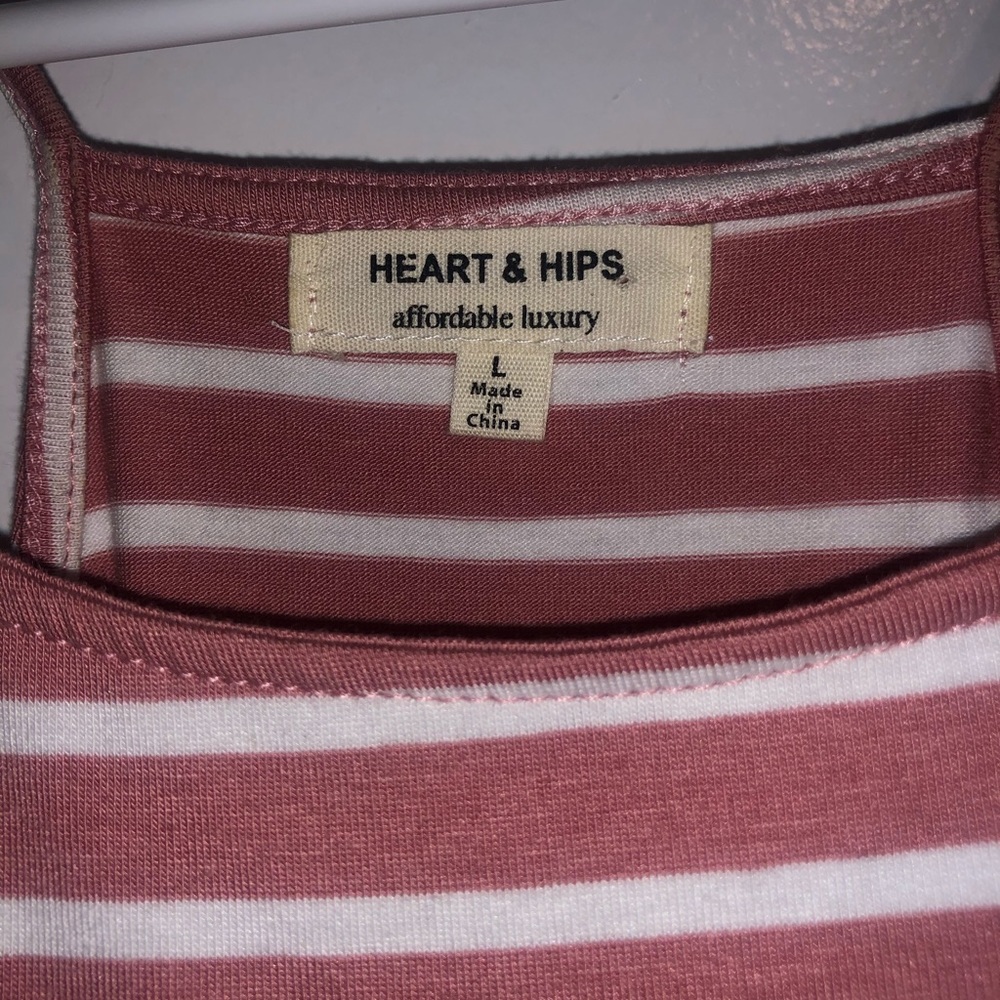 Tank - Picture 2 of 3